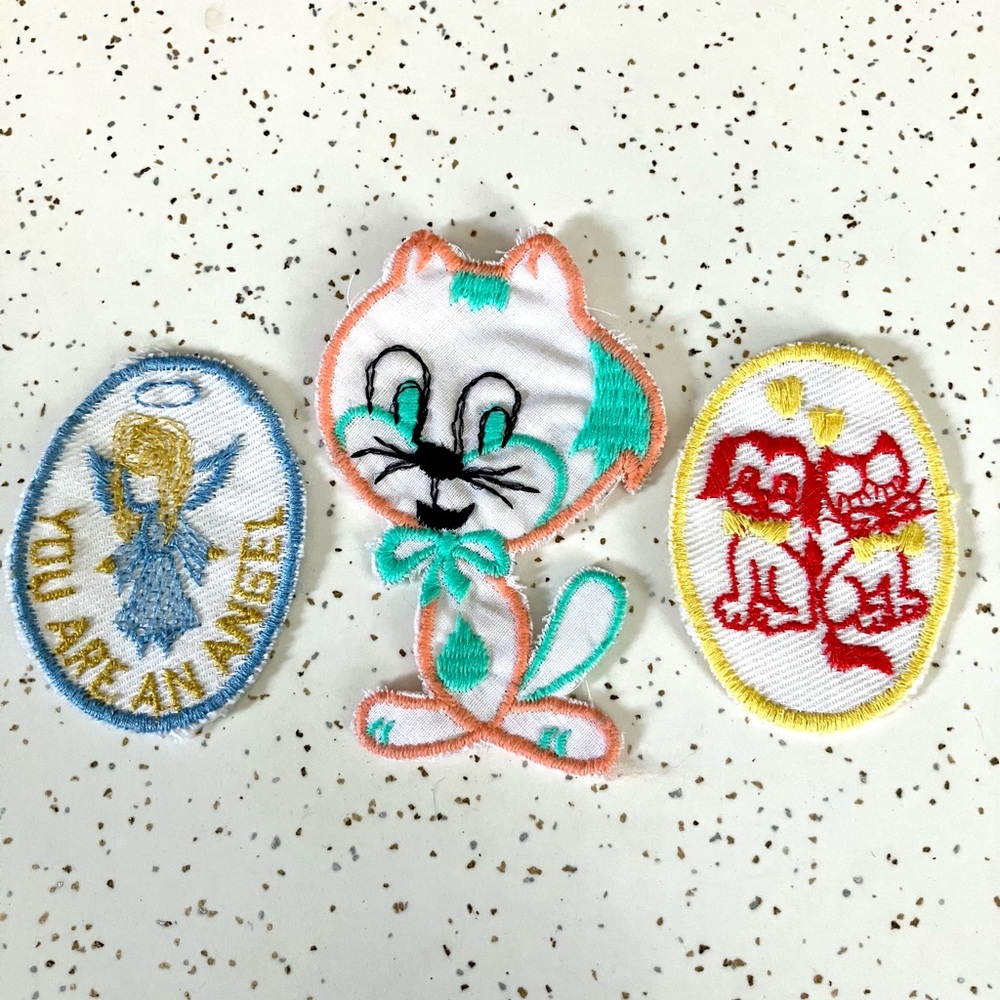 Vintage 60’s puppy dog cat kitten & angel embroidered novelty patches set of 3